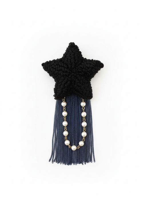 Black star brooch with enhanced tufted texture