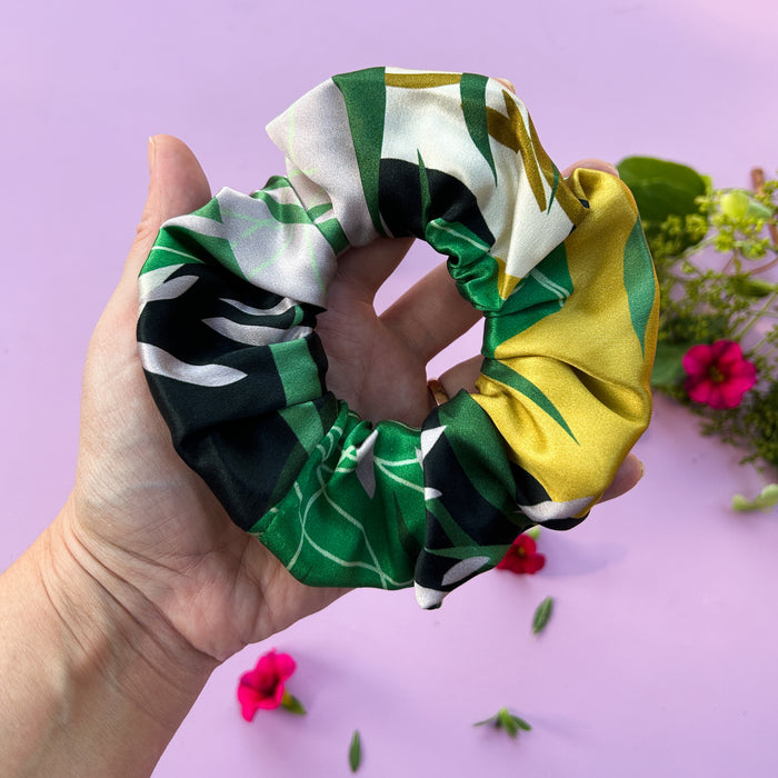 dora nola silk scrunchie