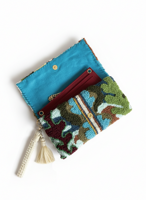 Solstice, Oversized Clutch