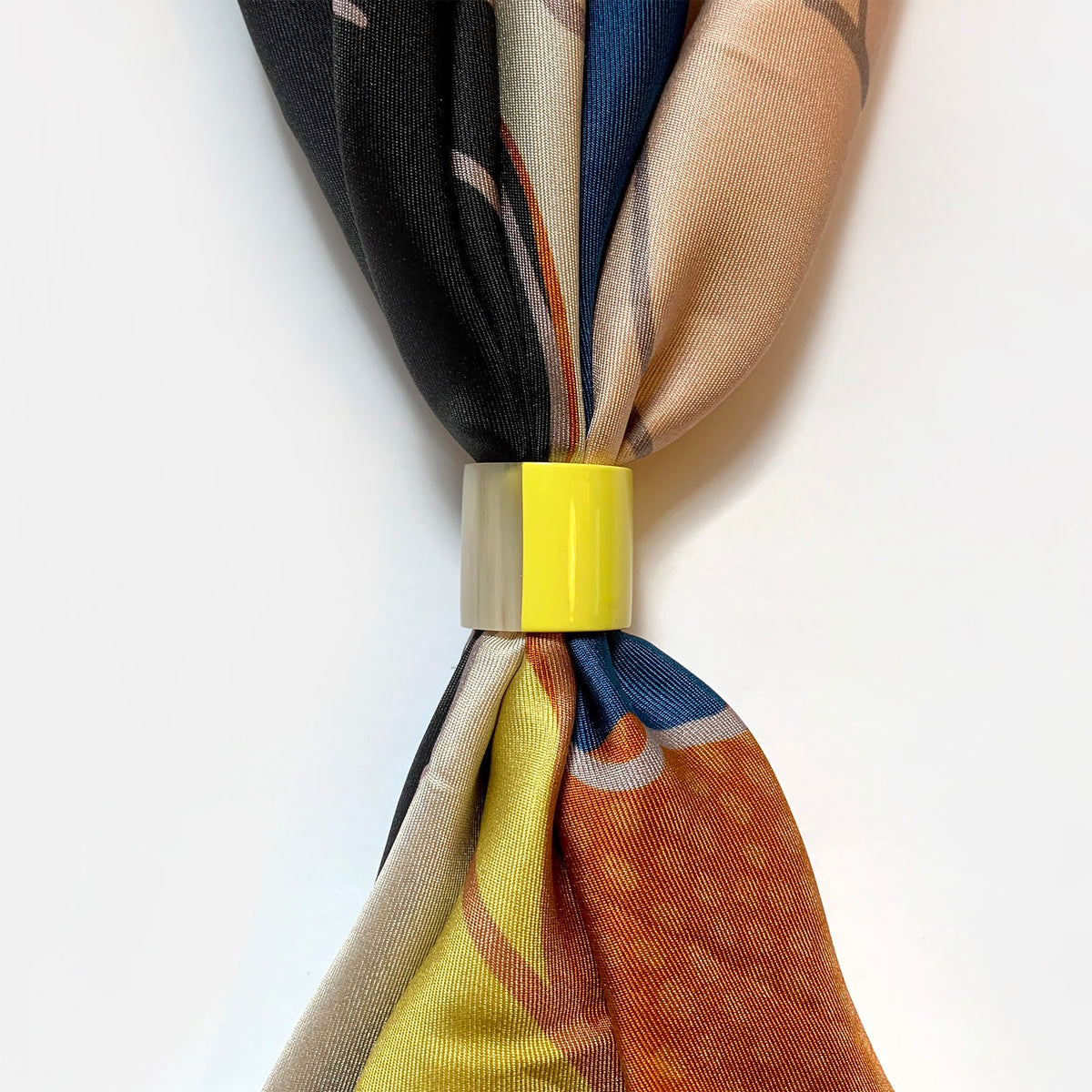 Anneau à Foulard Jaune et Naturel